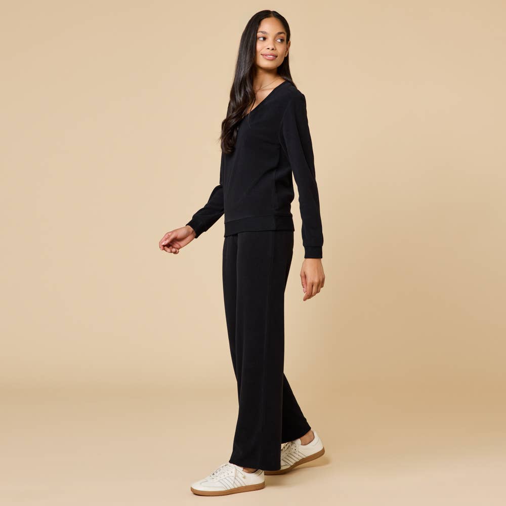 Vintage Velvet V-Neck with Wide Leg Pant: Black / L