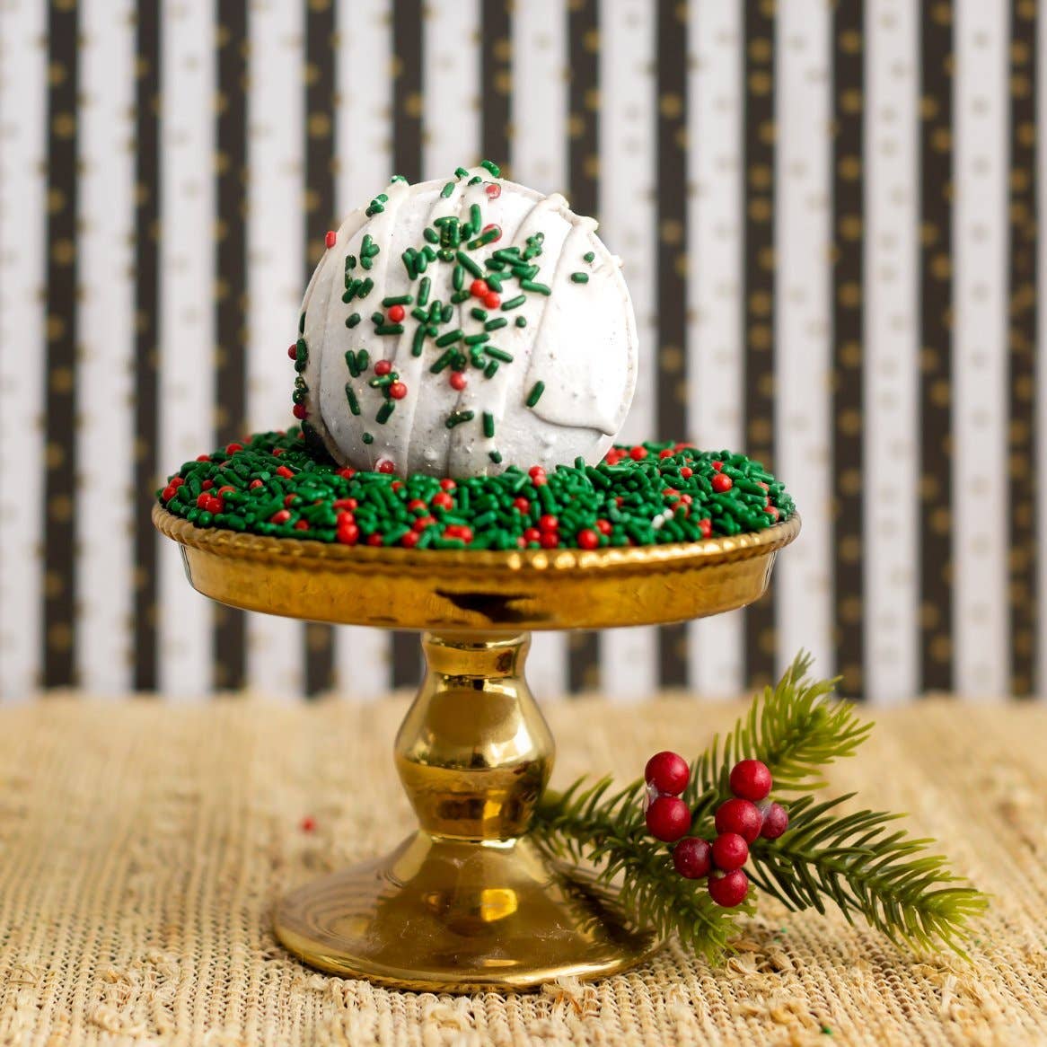 Gingerbread Brûlée Bath Bomb