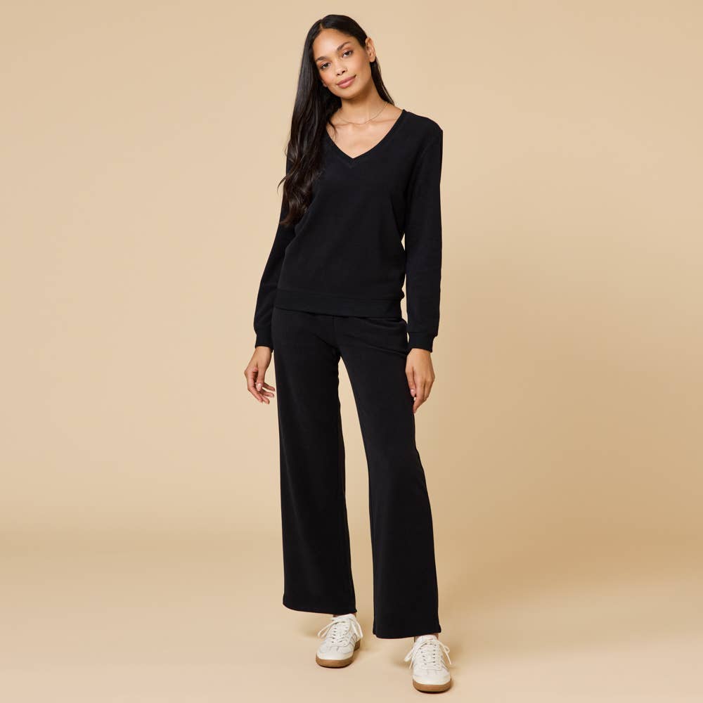 Vintage Velvet V-Neck with Wide Leg Pant: Black / XL