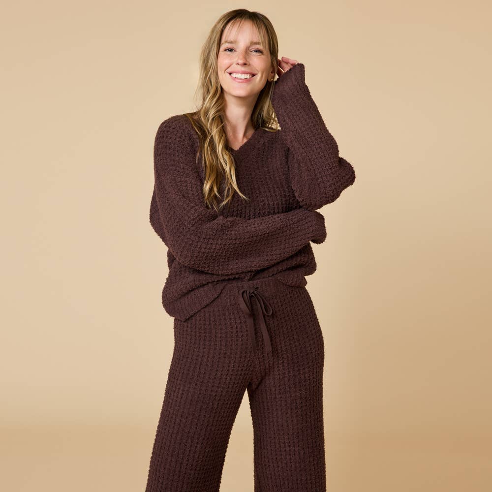 Marshmallow Waffle V-Neck Lounge Set for Women: Black / S